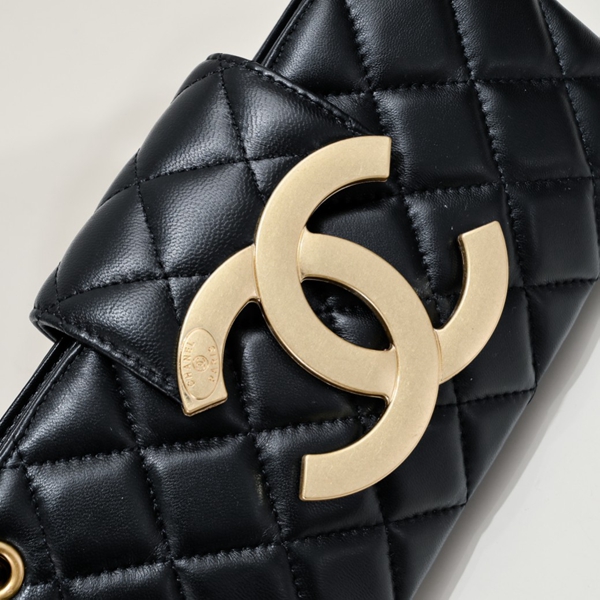 シャネルバッグ素材ディテール